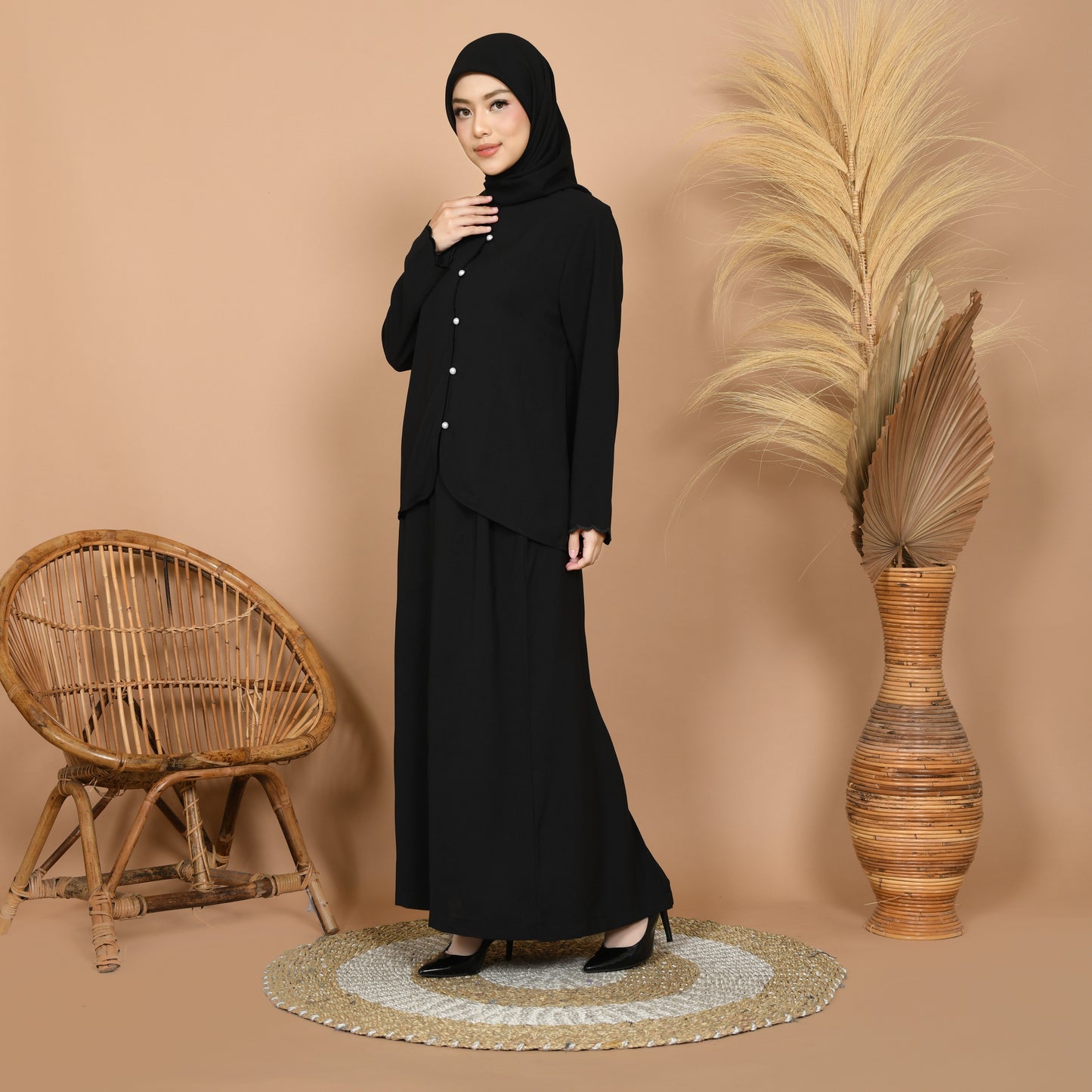 Dara Baju Kurung (Black)