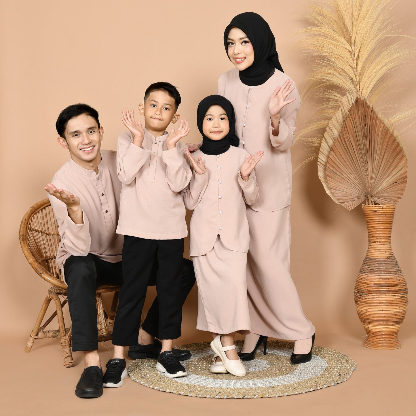Dara Baju Kurung (Peach)