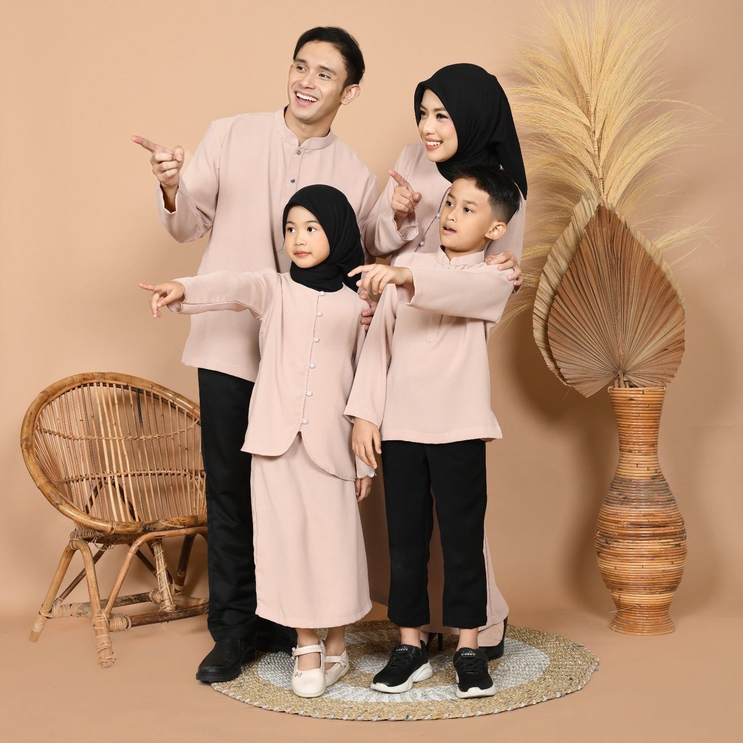 Dara Baju Kurung Junior (Peach)