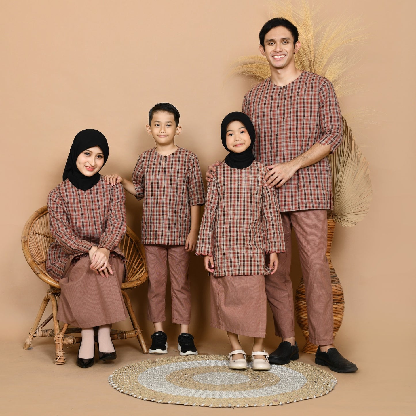 Budi Kurung Set (Red)